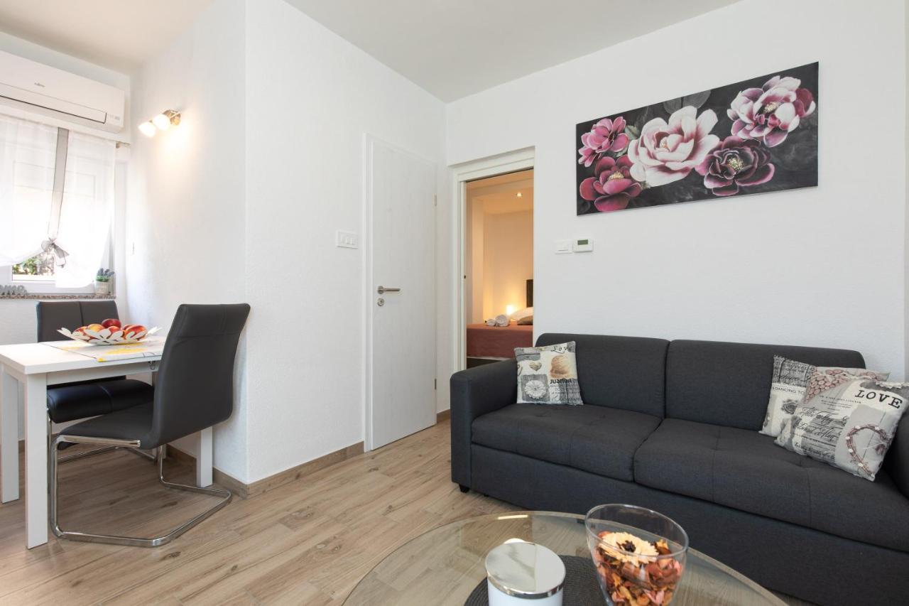 Apartman Ruza Apartment Krk Town Bagian luar foto