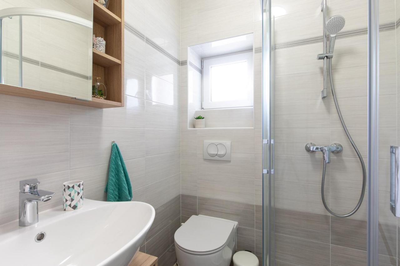 Apartman Ruza Krk Town Bagian luar foto