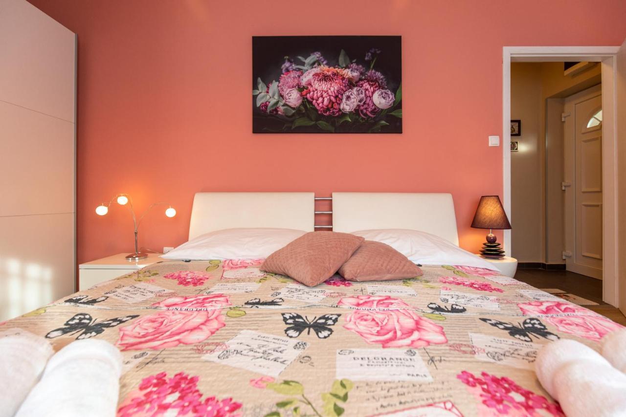 Apartman Ruza Krk Town Bagian luar foto