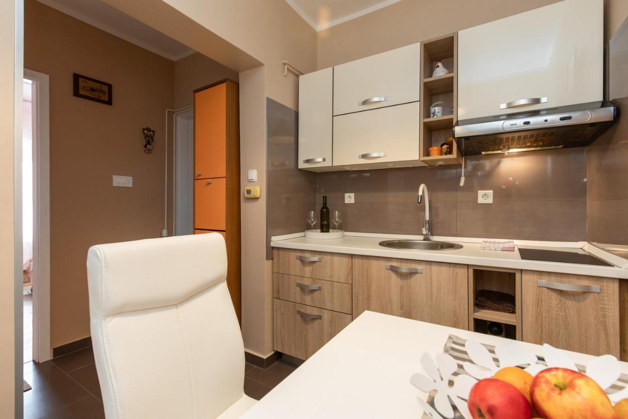 Apartman Ruza Krk Town Bagian luar foto